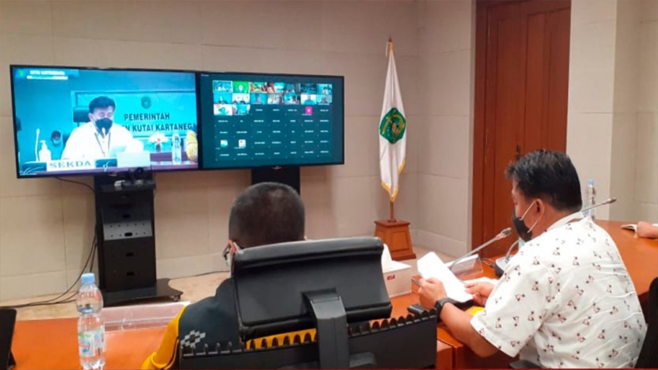 Sekda Kukar Buka Bimtek Penyusunan APBD Tahun 2021