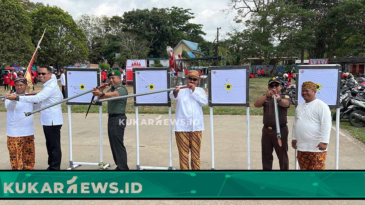 Bupati Edi Damansyah Buka Pertandingan Olahraga Tradisional Meriahkan Erau 2023