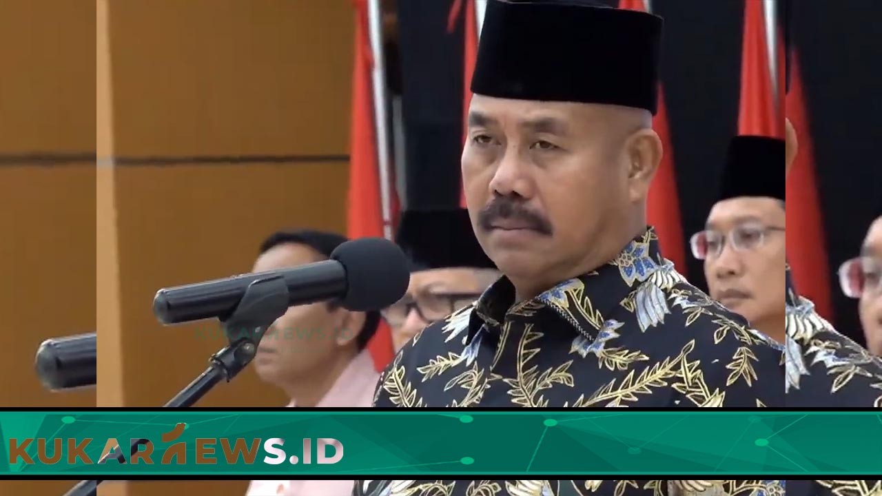 Bupati Edi Damansyah Lantik Ratusan ASN di Lingkungan Pemkab Kukar