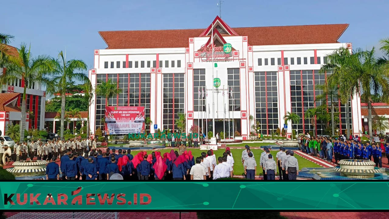 Bupati Edi Damansyah Sampaikan Peran Buruh Sebagai Penggerak Pembangunan