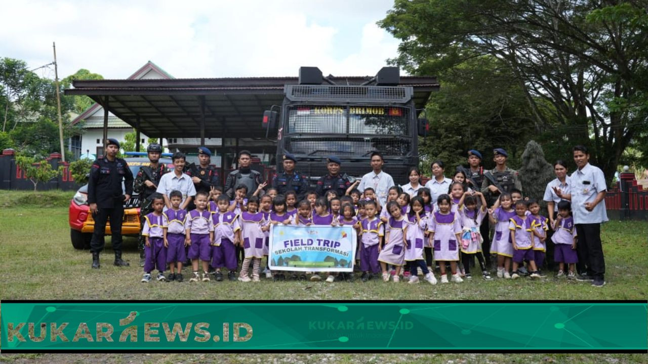 Anak Cinta Polisi, 35 Anak TK Transformasi Kunjungi Kompi Brimob Kutai Barat