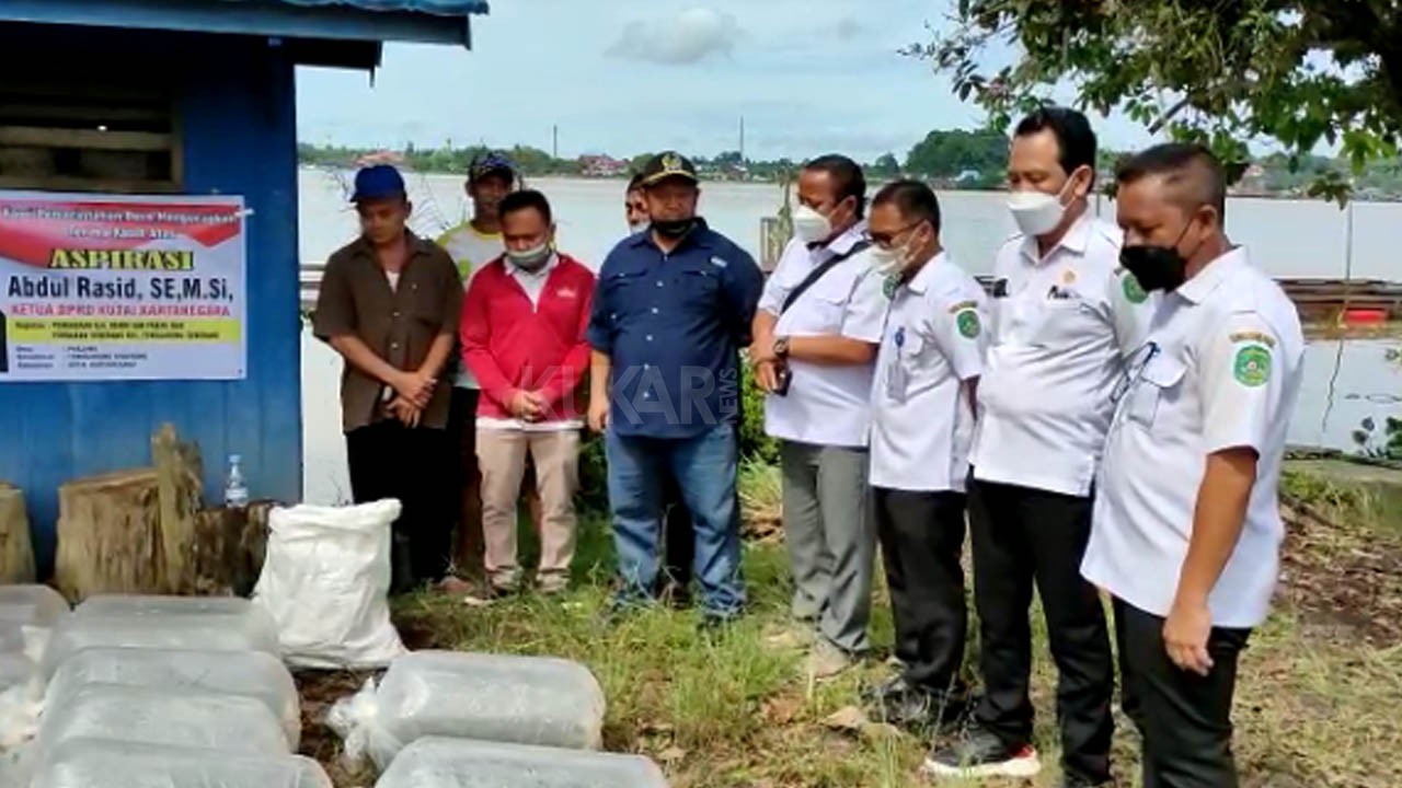 DKP Kukar Salurkan Bantuan Perikanan Senilai Rp 200 Juta