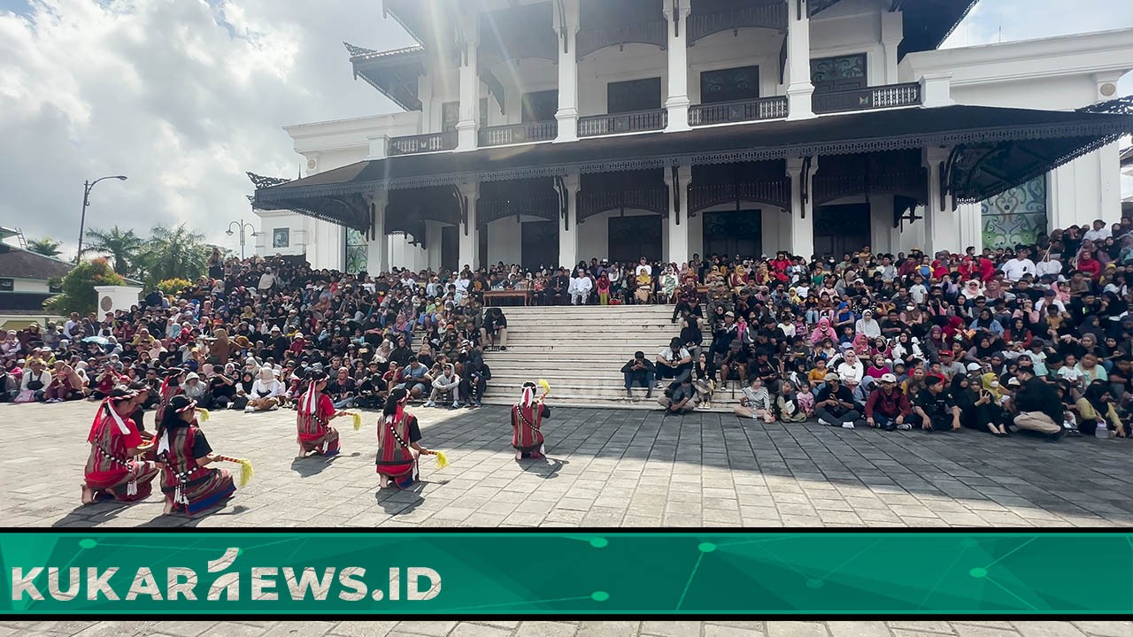 Kirab Budaya Awali Rangkaian Gelaran TIFAF 2023