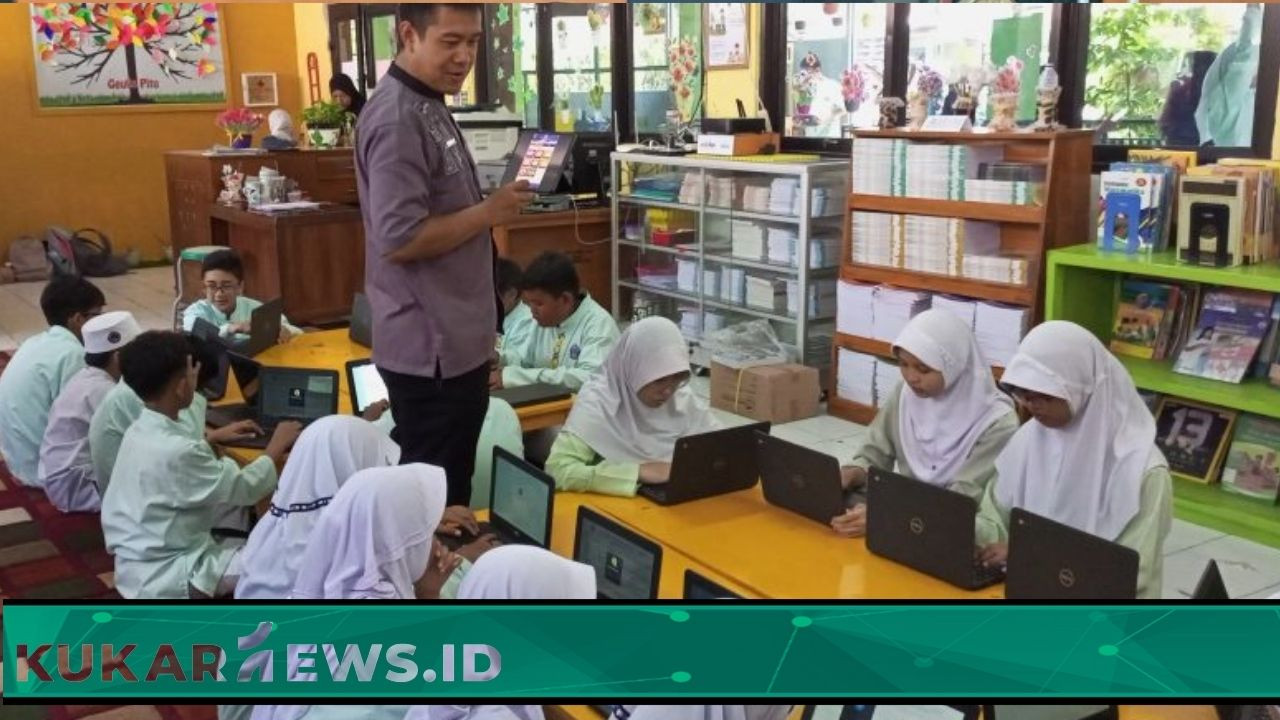 Kukar Genjot Kompetensi Guru untuk Maksimalkan Pemanfaatan Chromebook di Sekolah