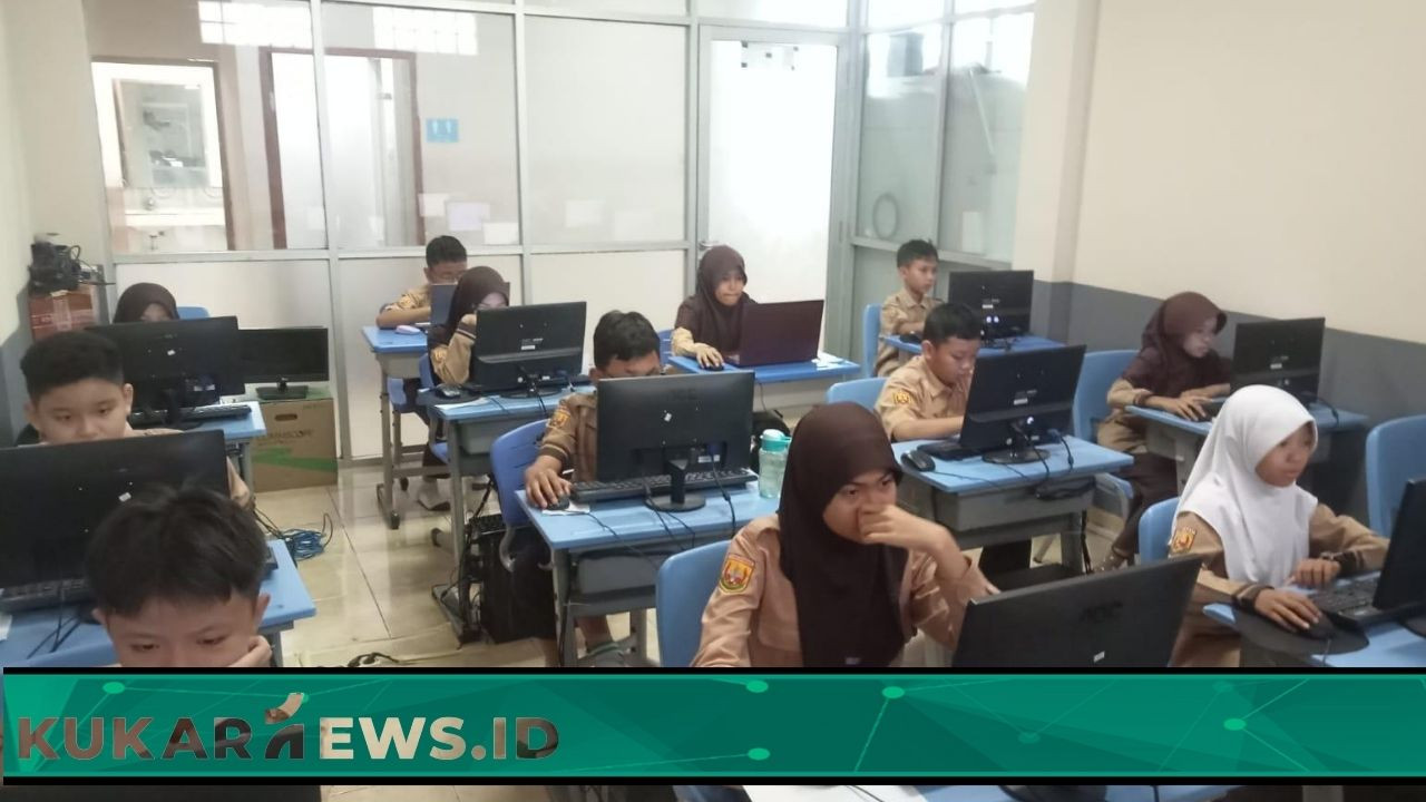 SMPN 3 Tenggarong Manfaatkan Digitalisasi untuk Tingkatkan Budaya Literasi dan Kualitas Pembelajaran