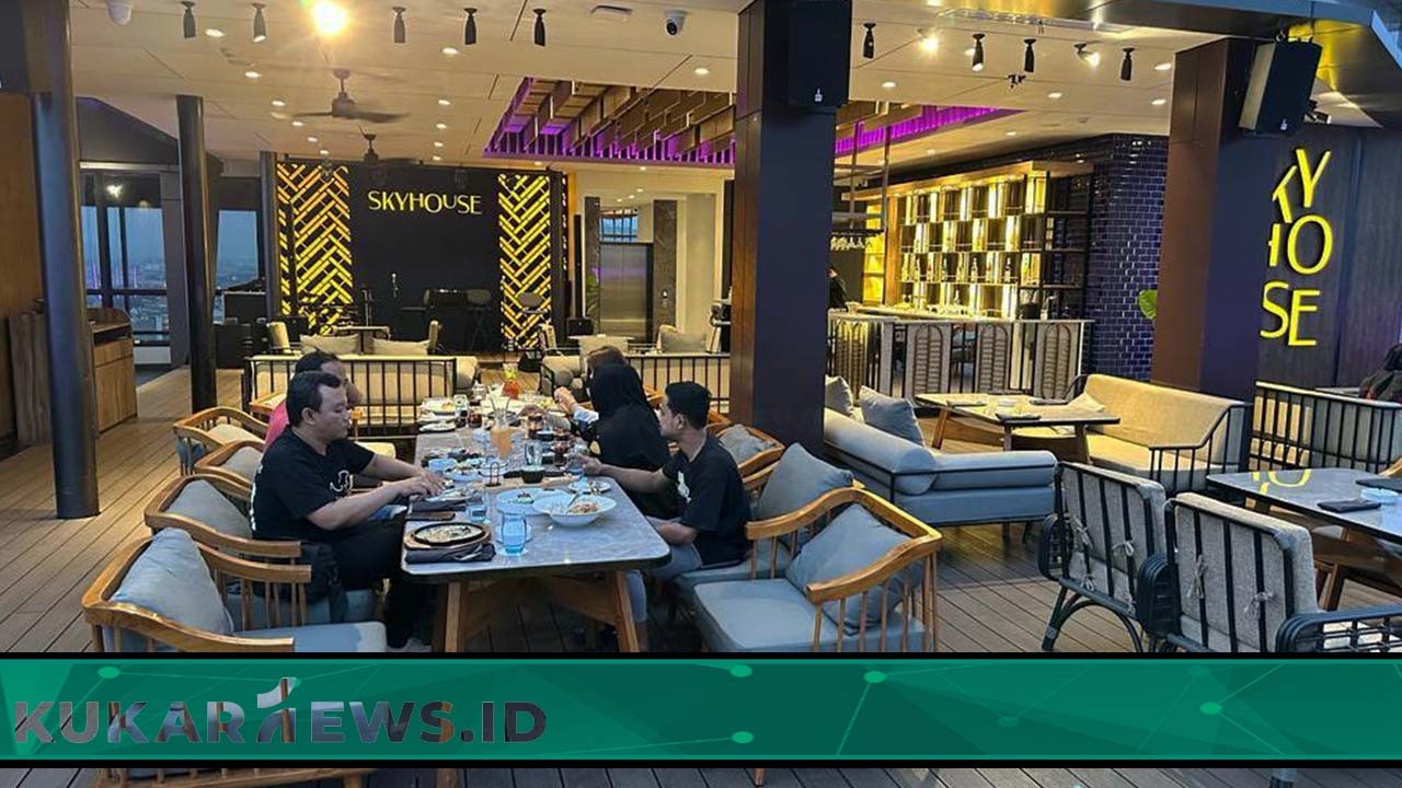 SkyHouse Restaurant Lahirkan Menu Asian Fusion