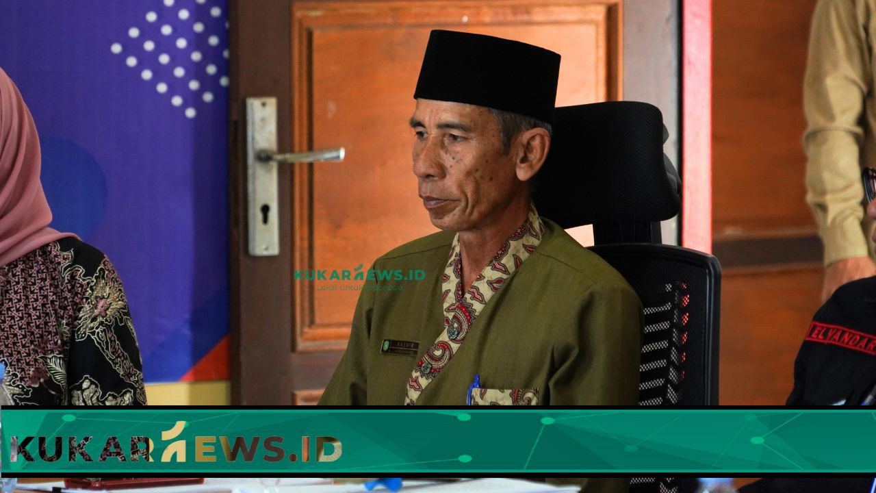 Bangga Masuk Nominasi, Kades Muara Wis Sebut Peran Seluruh Pihak